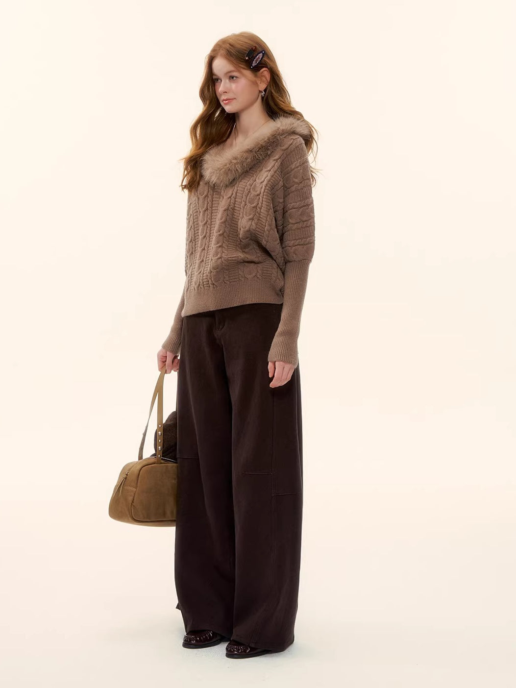 Cable-Knit V-Neck Waist-Shaping Sweater