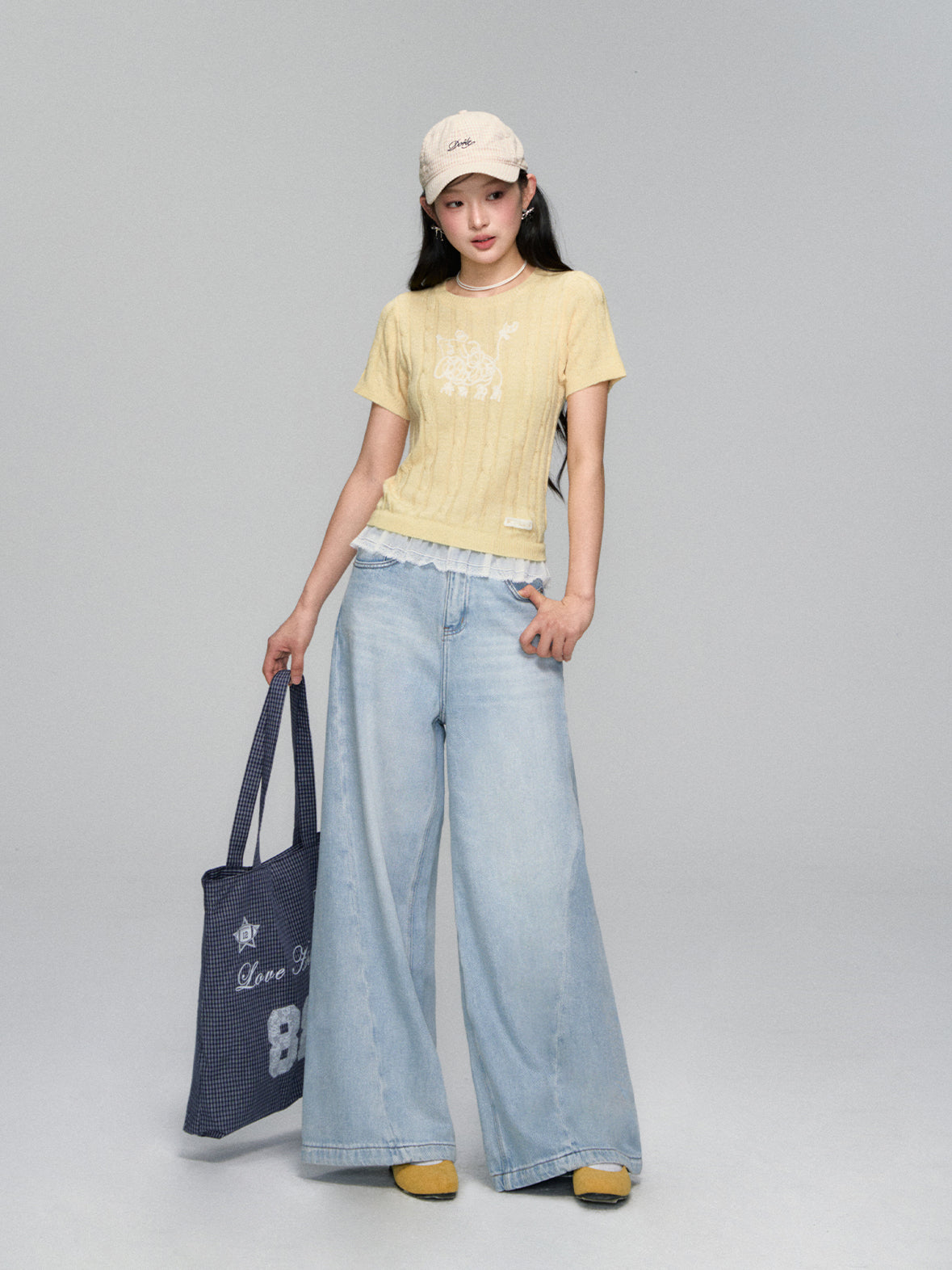 Washed Blade-Cut Wide-Leg Jeans