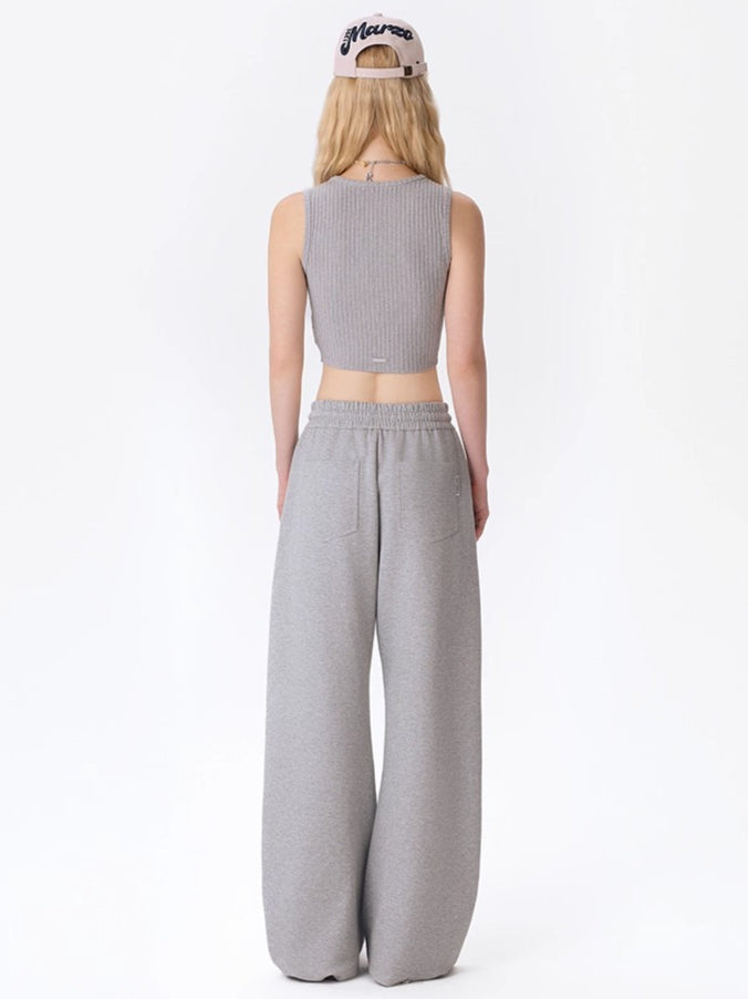 Curved Blade Relaxed Sweatpants
