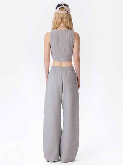 Curved Blade Relaxed Sweatpants