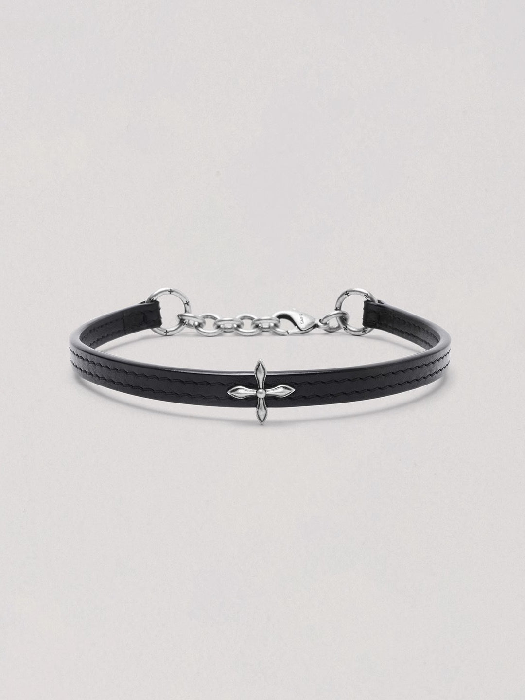 Compass Badge Leather Choker