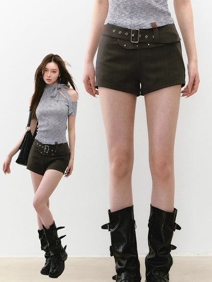 Chic Waist Belt Irregular Detail Shorts