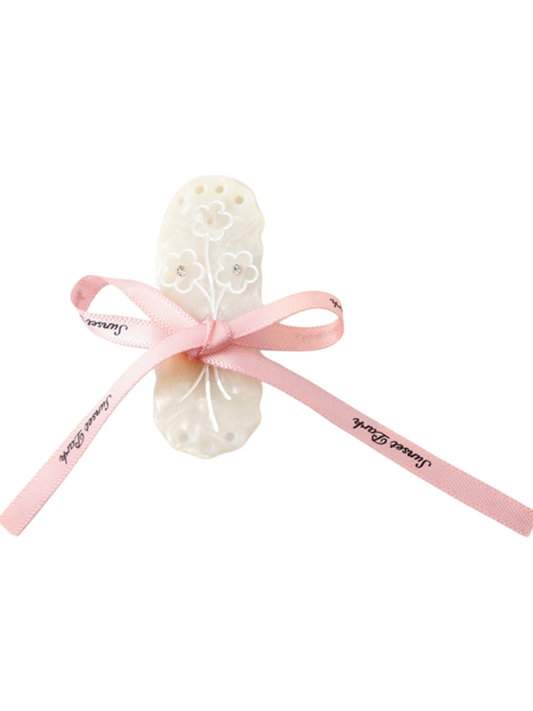 Romantic Bouquet Acetate Hair Clip