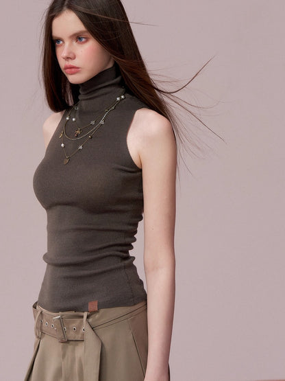 Sleeveless Silk-Blend Fitted Vest