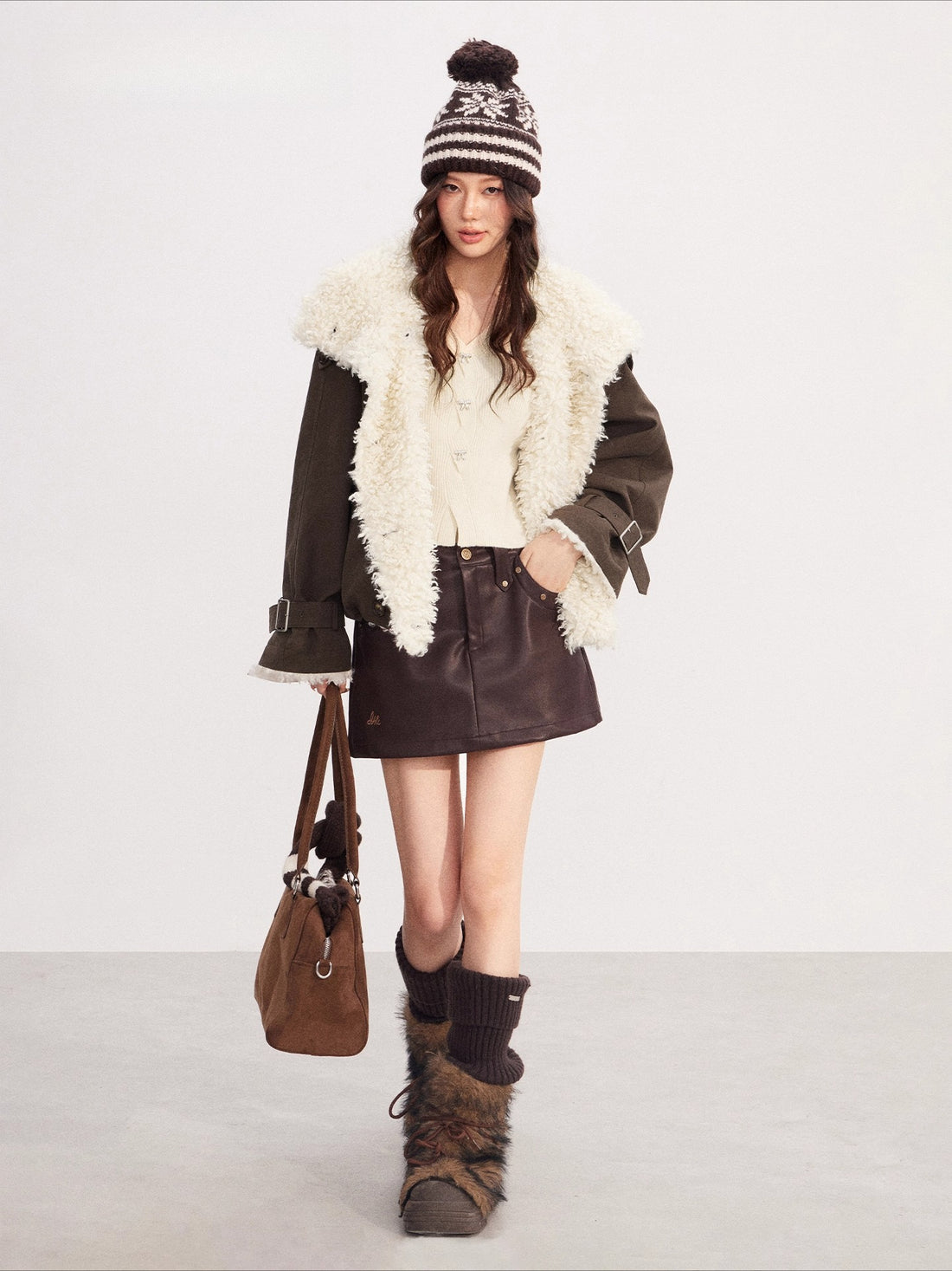 Faux-Shearling Panel Quilted Short Jacket