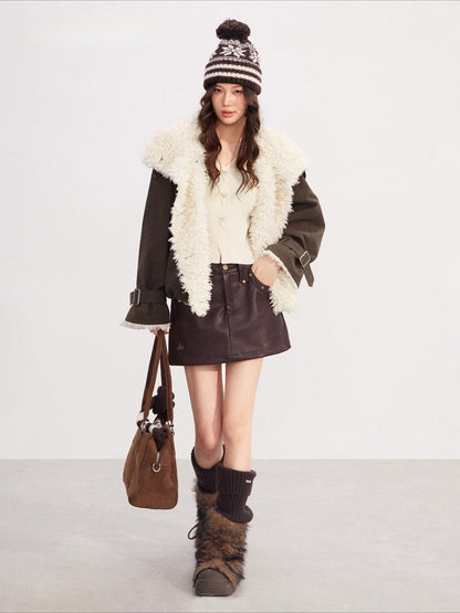 Faux-Shearling Panel Quilted Short Jacket
