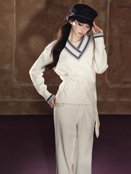 Contrast Double-V Neck Relaxed Knit Sweater