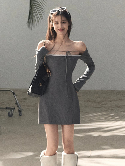 Slim-Fit Black Waist-Cinched Long-Sleeve Dress