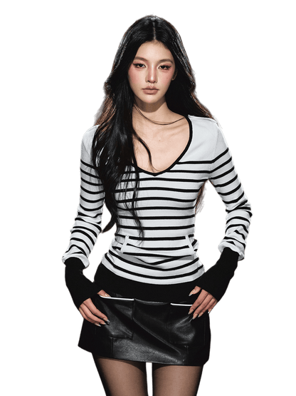Stripe Contrast V-Neck Long-Sleeve T-Shirt