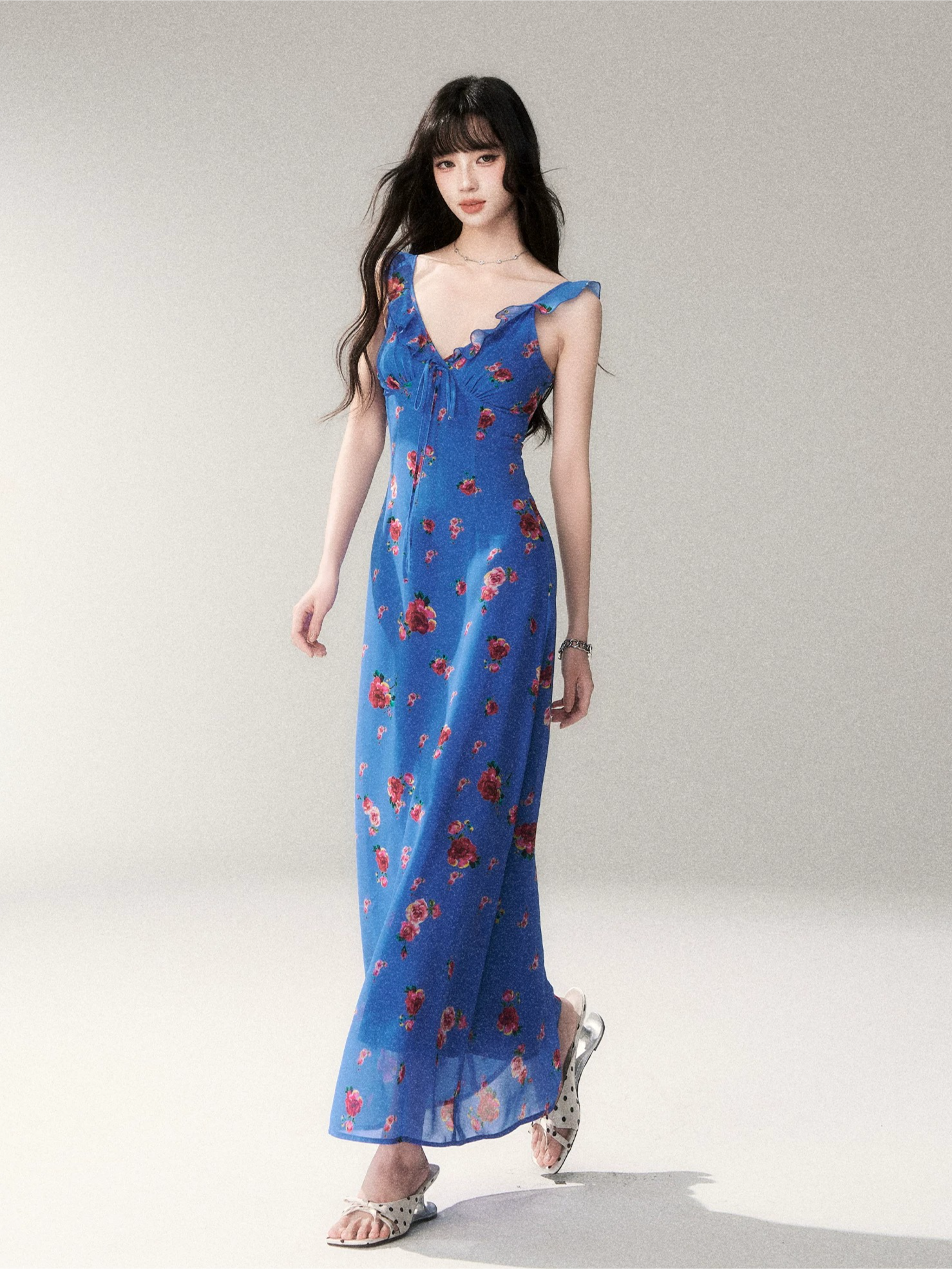 Blue Rose V-Neck Resort Maxi Dress