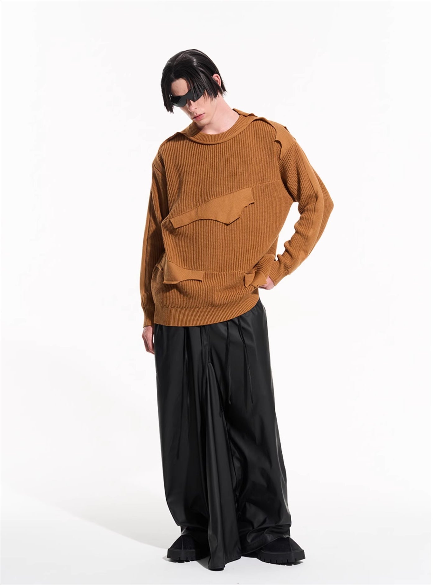 Cloud Texture Dual-Tone Distressed Knit Sweater