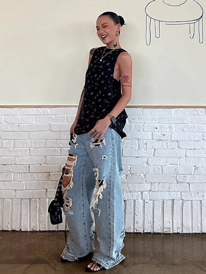 Relaxed Sleeveless Mid-Length Tank Top