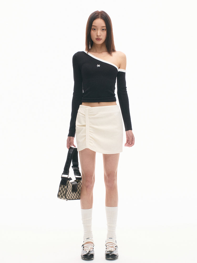 Asymmetrical Shoulder Slim-Fit Long-Sleeve Top