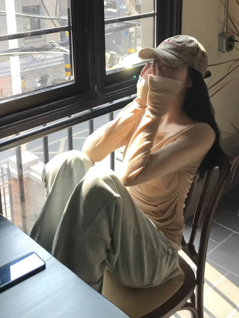 Washed Pleated Banana-Fit Denim Pants