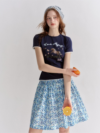 Contrast Lace Trim Embroidered Graphic Slim Fit T-Shirt
