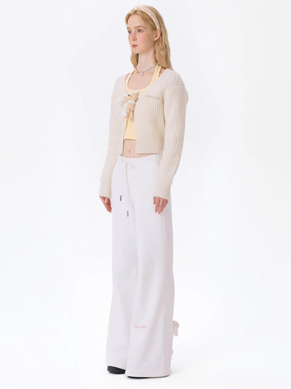 Cuddle-Doll Fitted Knit V-Neck Cardigan