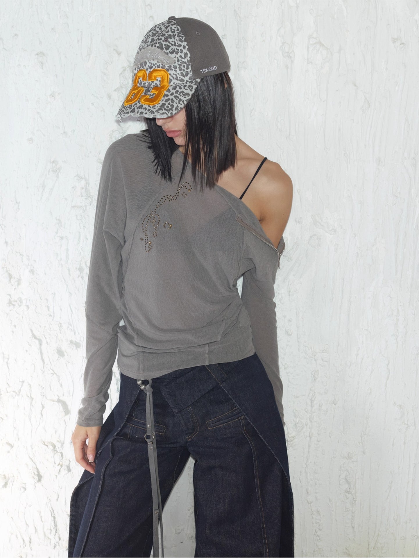 Rhinestone Frayed-Edge Knit T-Shirt