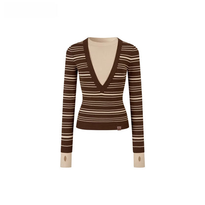 Contrast Stripe Fitted Knit Crewneck