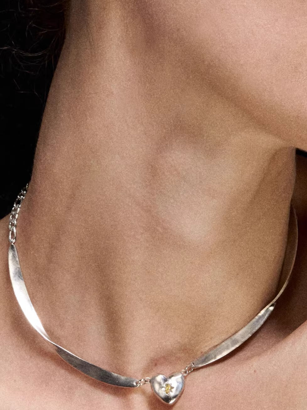 Möbius Heart Line Necklace