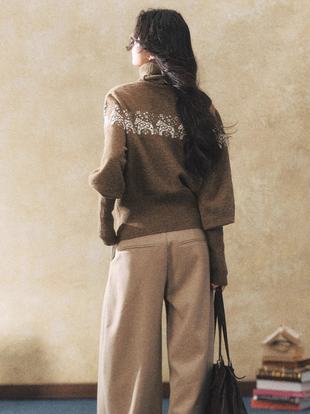 Dual-Tone Knit Turtleneck Sweater