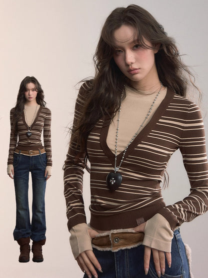 Contrast Stripe Fitted Knit Crewneck