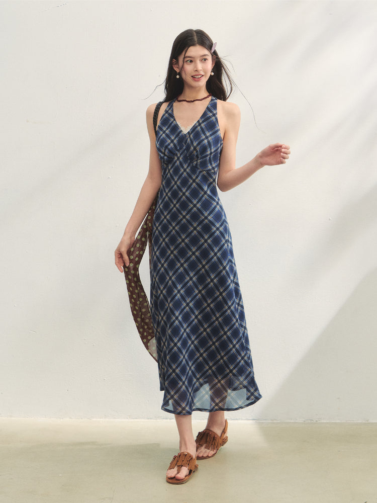 V-Neck Lace Spliced Halter Dress - CHINASQUAD