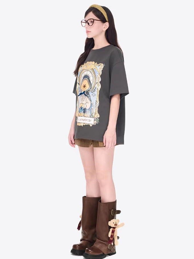 Tarot Bear Graphic Oversized T-Shirt