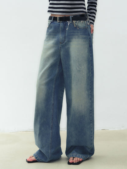 Relaxed Fit Washed Jeans