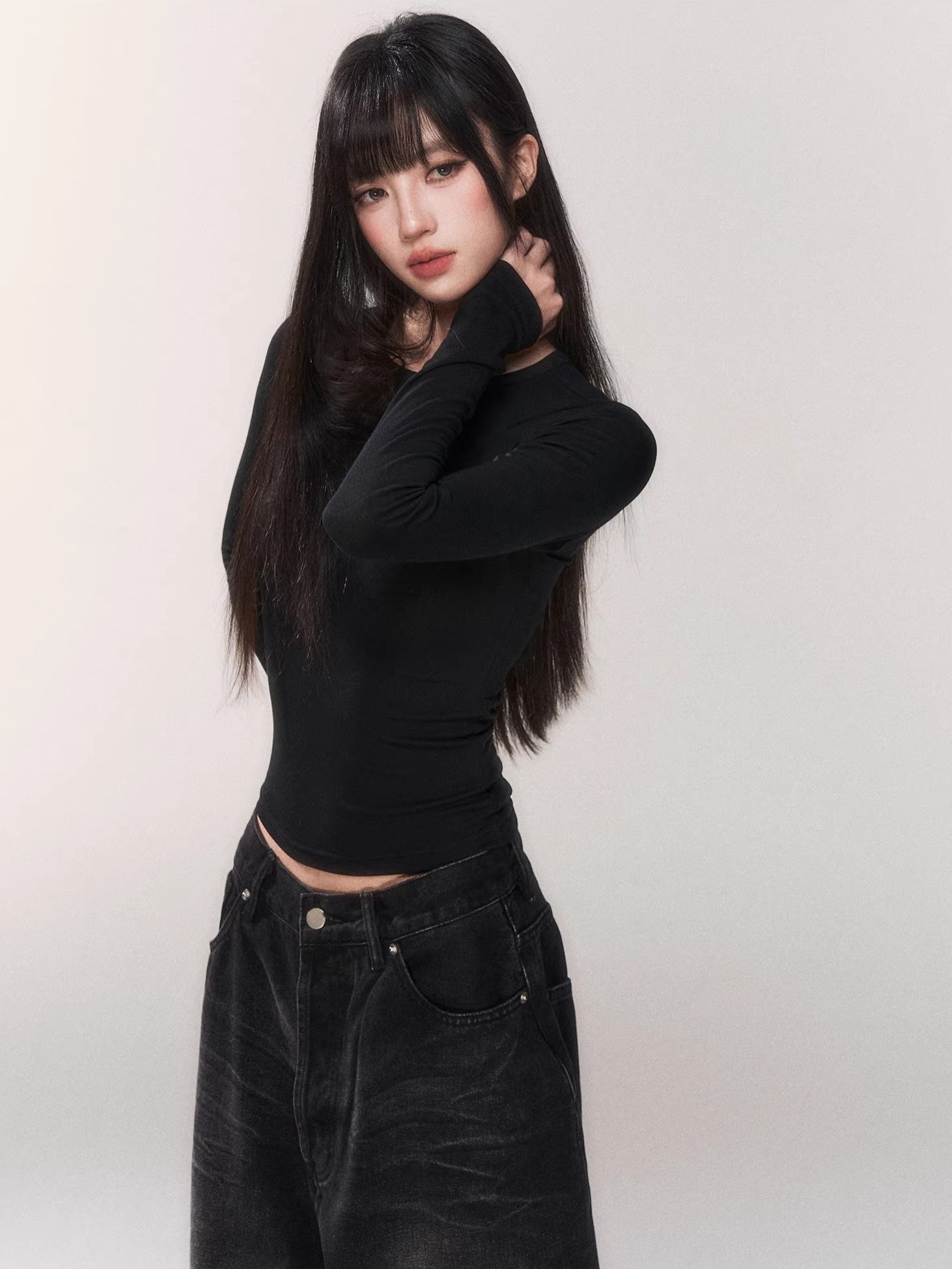 Waist-Cinching Long-Sleeve Crewneck Base Tee