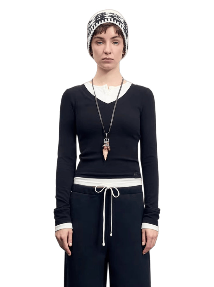 V-Neck Long-Sleeve Base T-Shirt