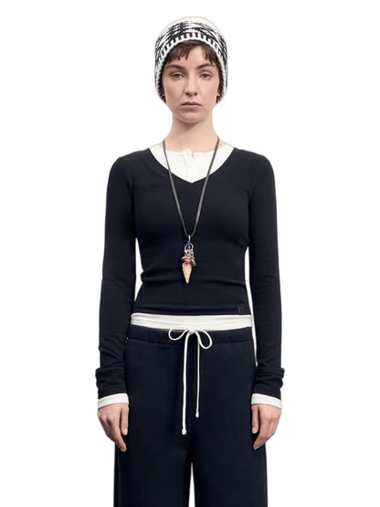 V-Neck Long-Sleeve Base T-Shirt