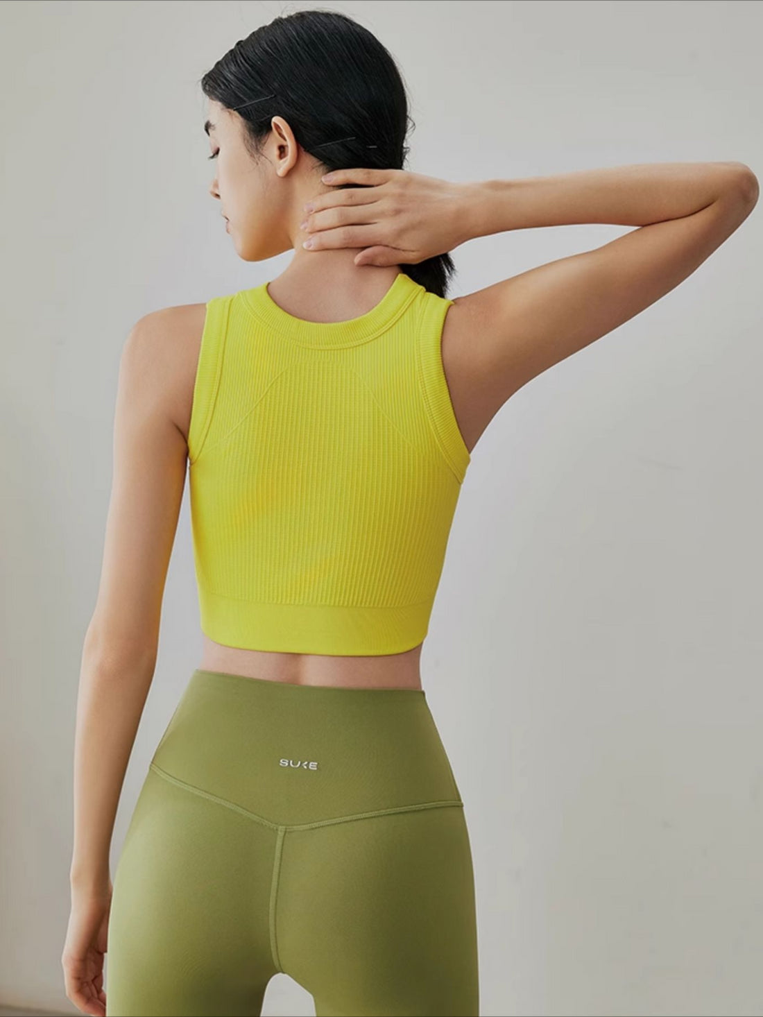 Fixed One-piece Cup High-neck Yoga Vest