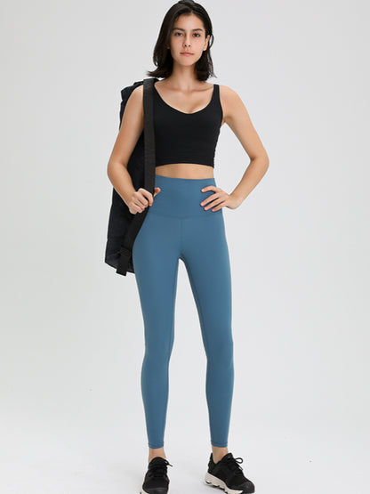 One-piece Tank Top &amp; High-waisted Yoga Capris Set