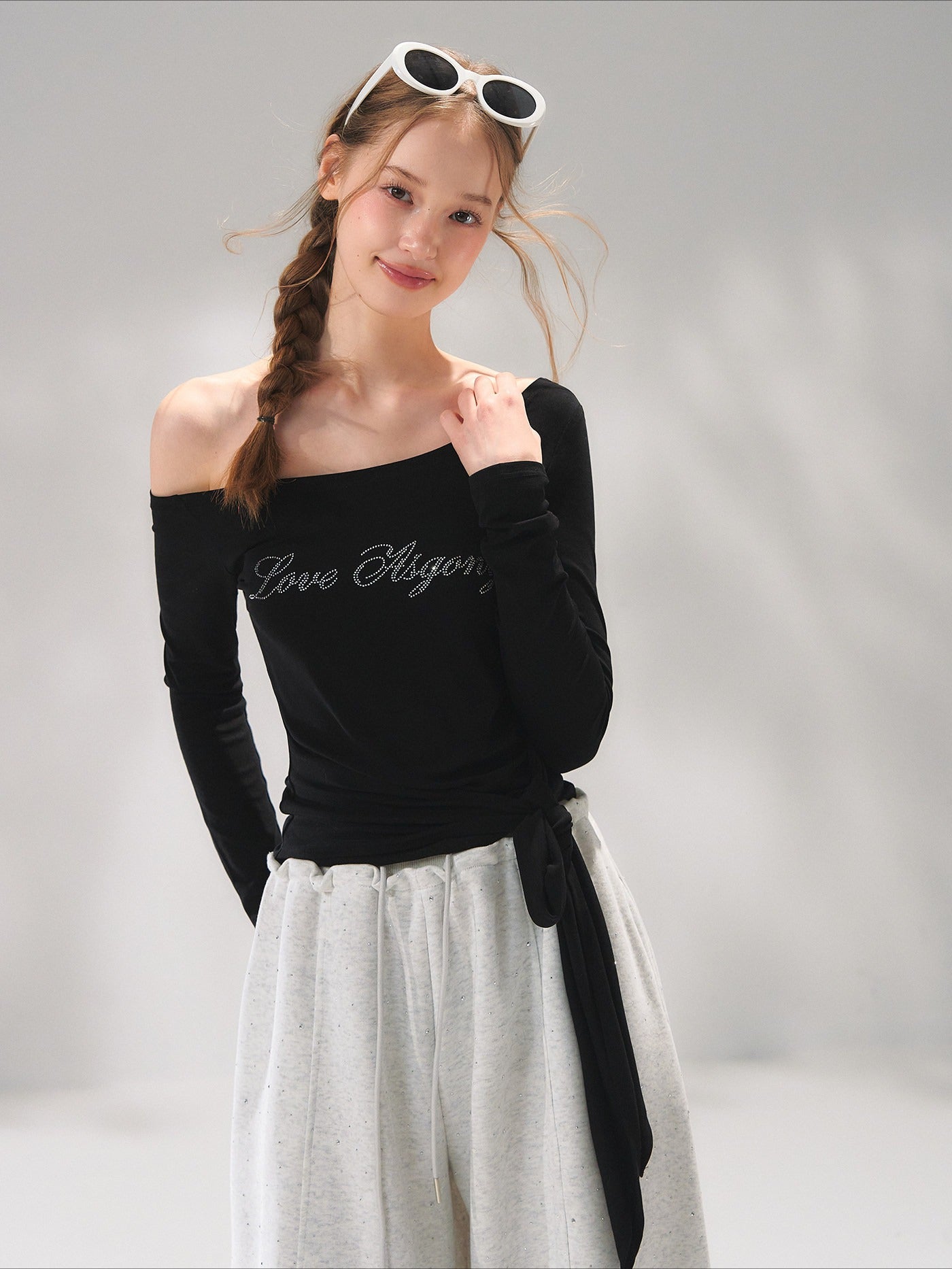 Asymmetric Crystal Logo Tie-Shoulder Fitted Tee