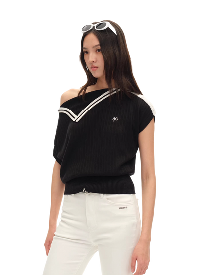 Asymmetric Off-Shoulder Contrast Trim Cinched Tee