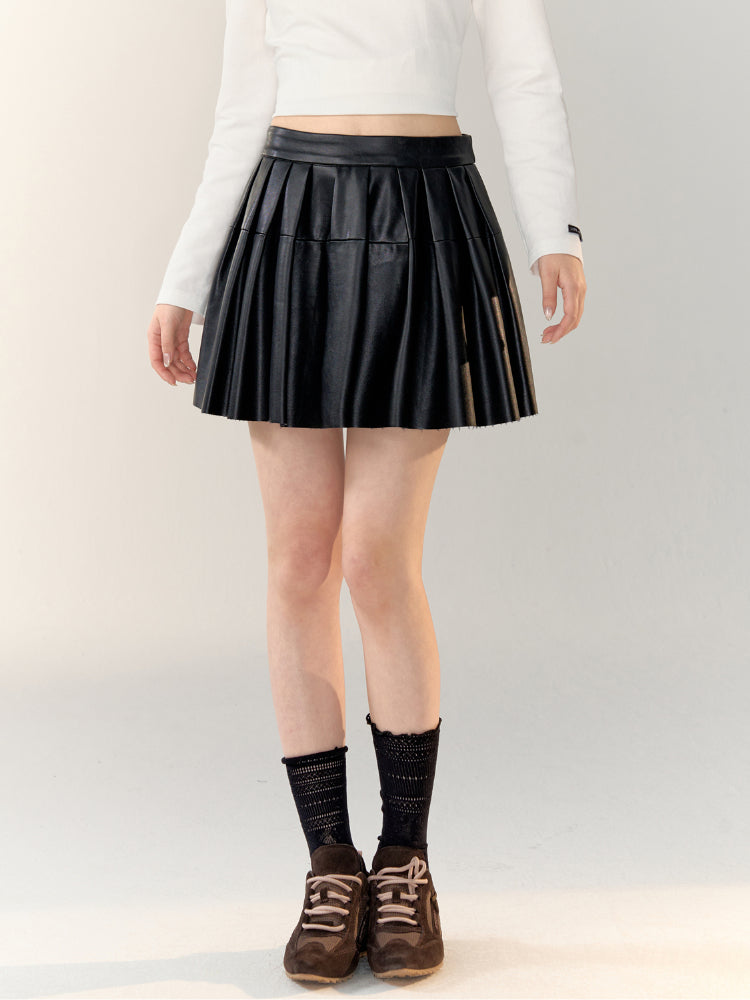 Black PU Split Pleated Leather Skirt