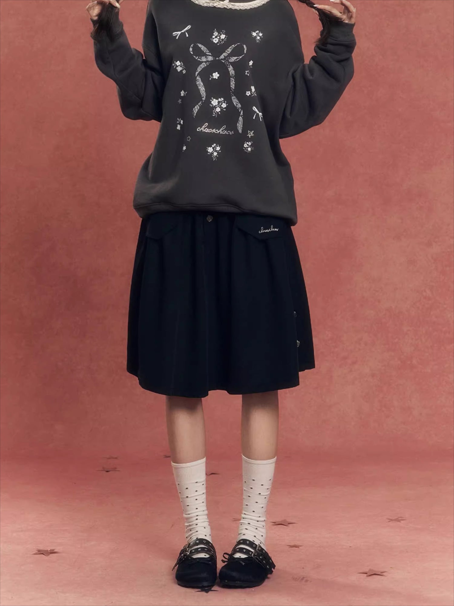 Vintage Lace-Trim Loose Sweatshirt