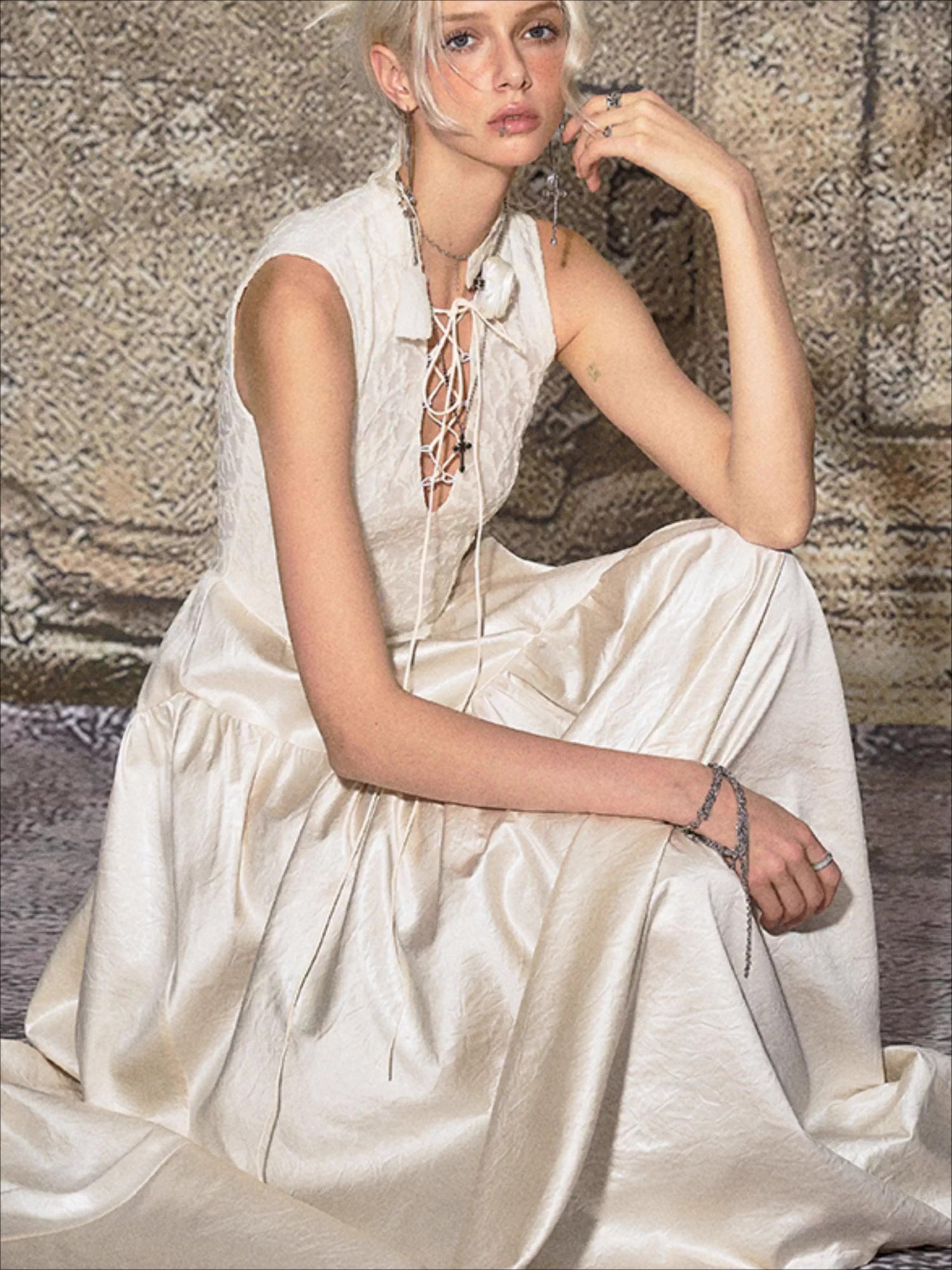 French Elegant Tie-Waist Maxi Dress White / M