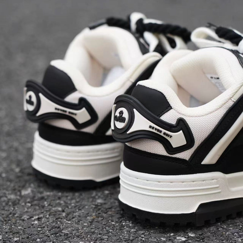 Black Panda Low-Top Casual Sneakers