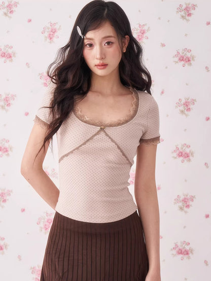 Vintage Lace Square-Neck Fitted T-Shirt