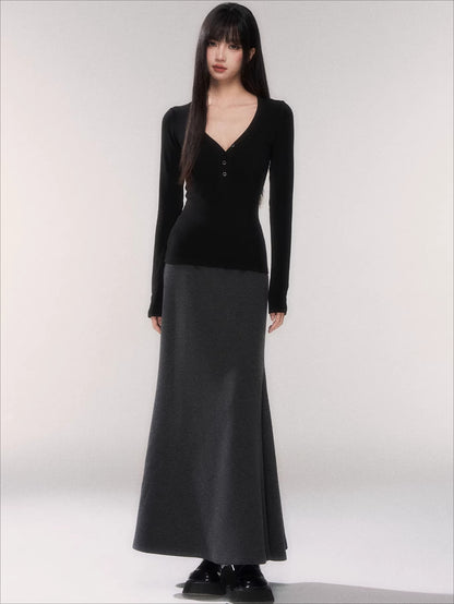 Waist-Cinching Slim-Fit Knit Base T-Shirt