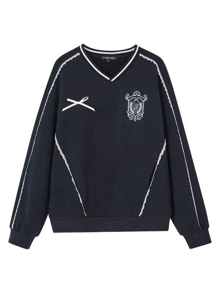 Lace Badge Pullover Sweatshirt