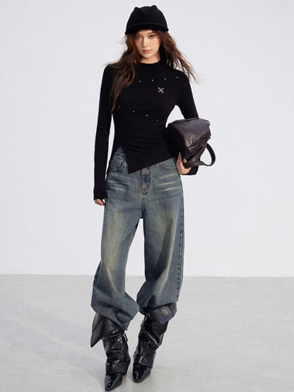 Slit Long-Sleeve Statement Base T-Shirt