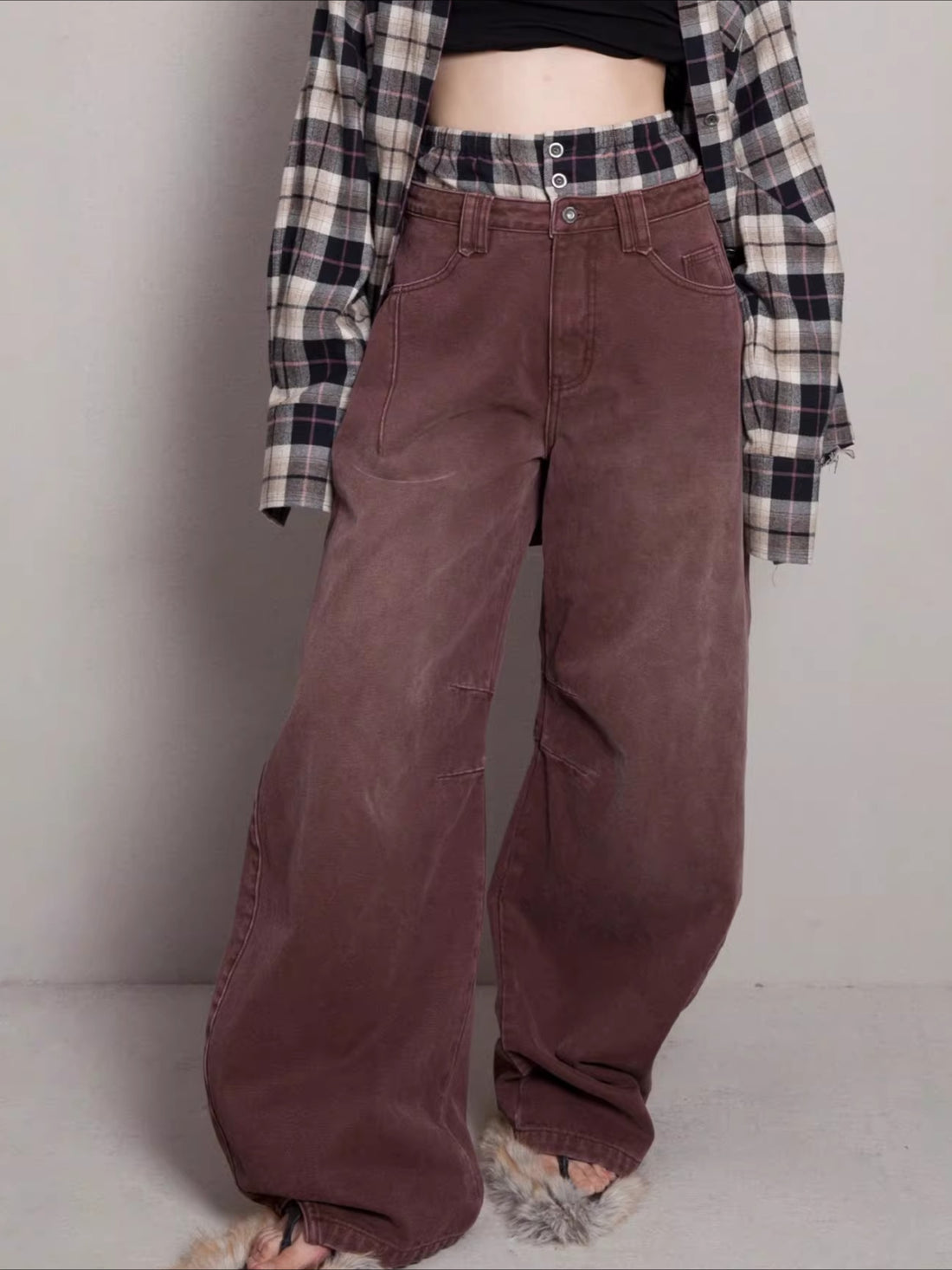 Spray-Wash Panelled Brushed Cargo Pants