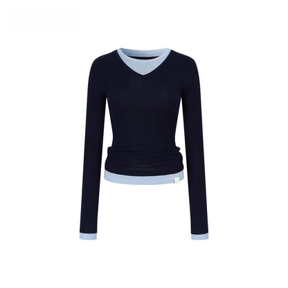 Contrast V-Neck Layered Knit Turtleneck