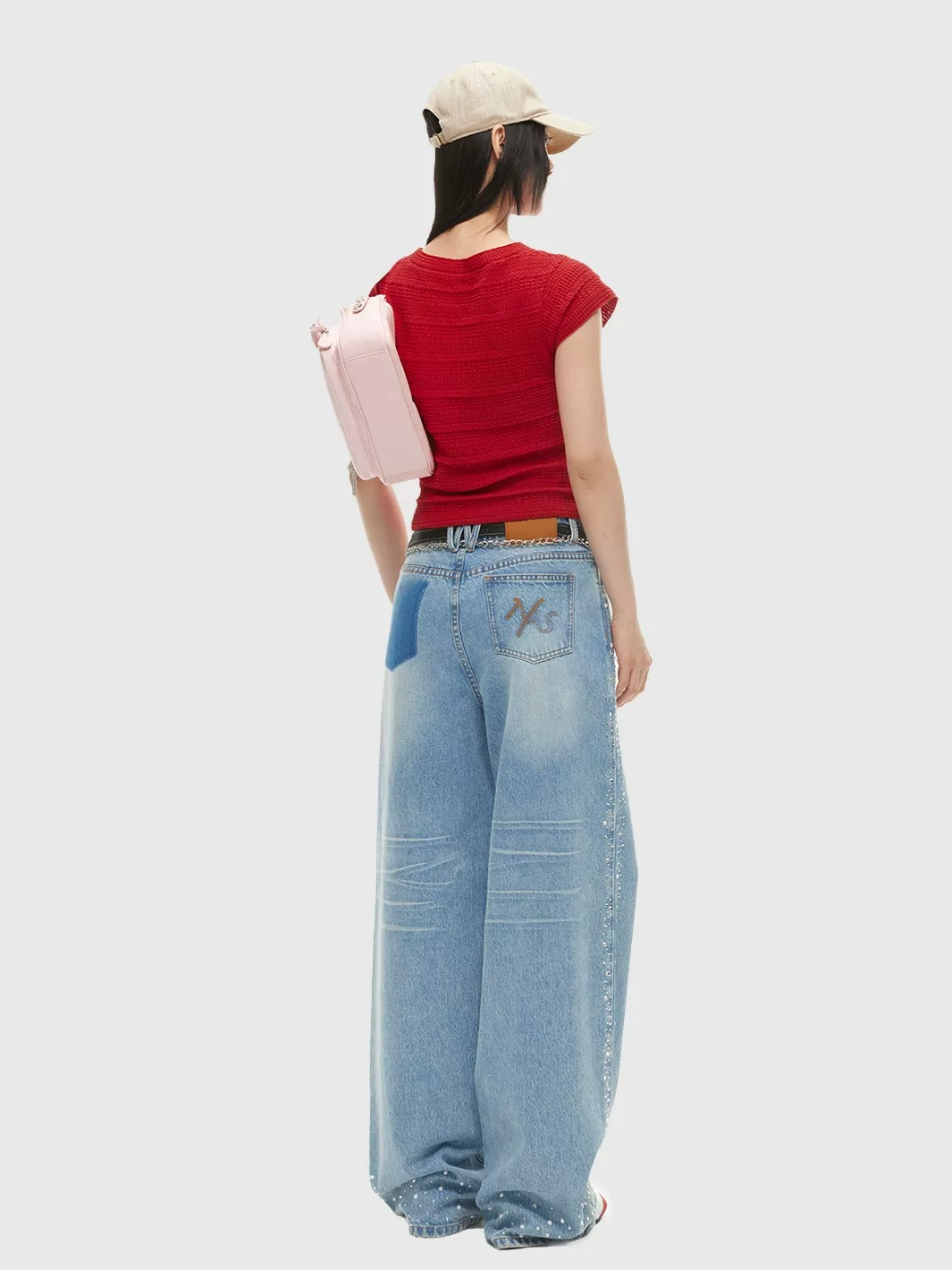 Heart-Cut Linen Blend Fitted Tee