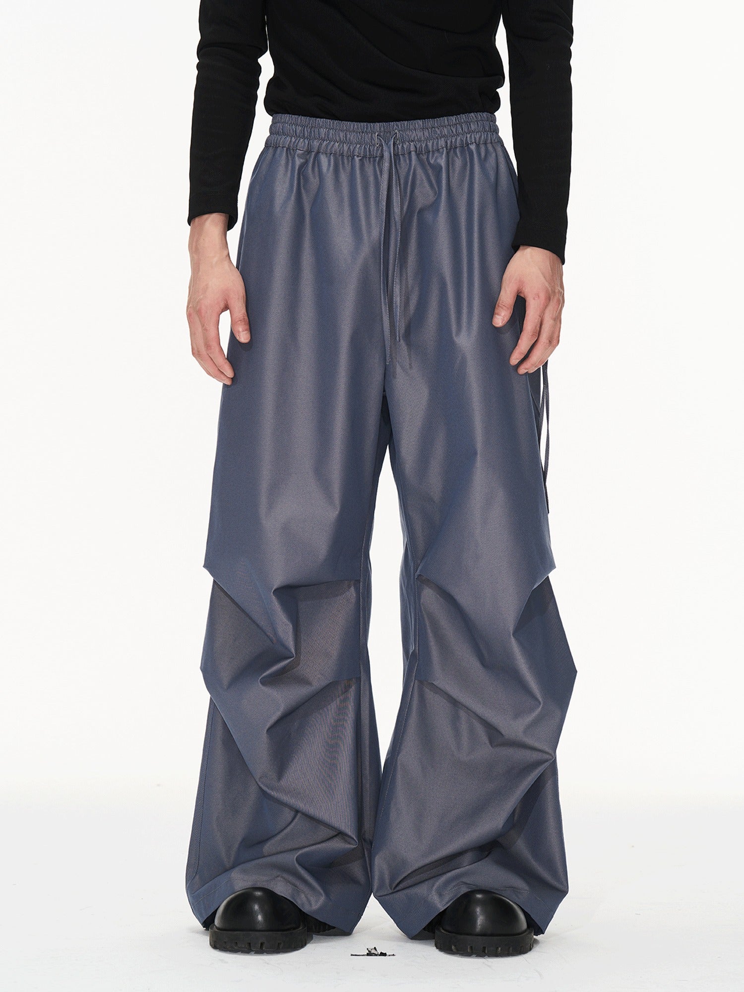 3D Pleated Wide-Leg Draped Trousers
