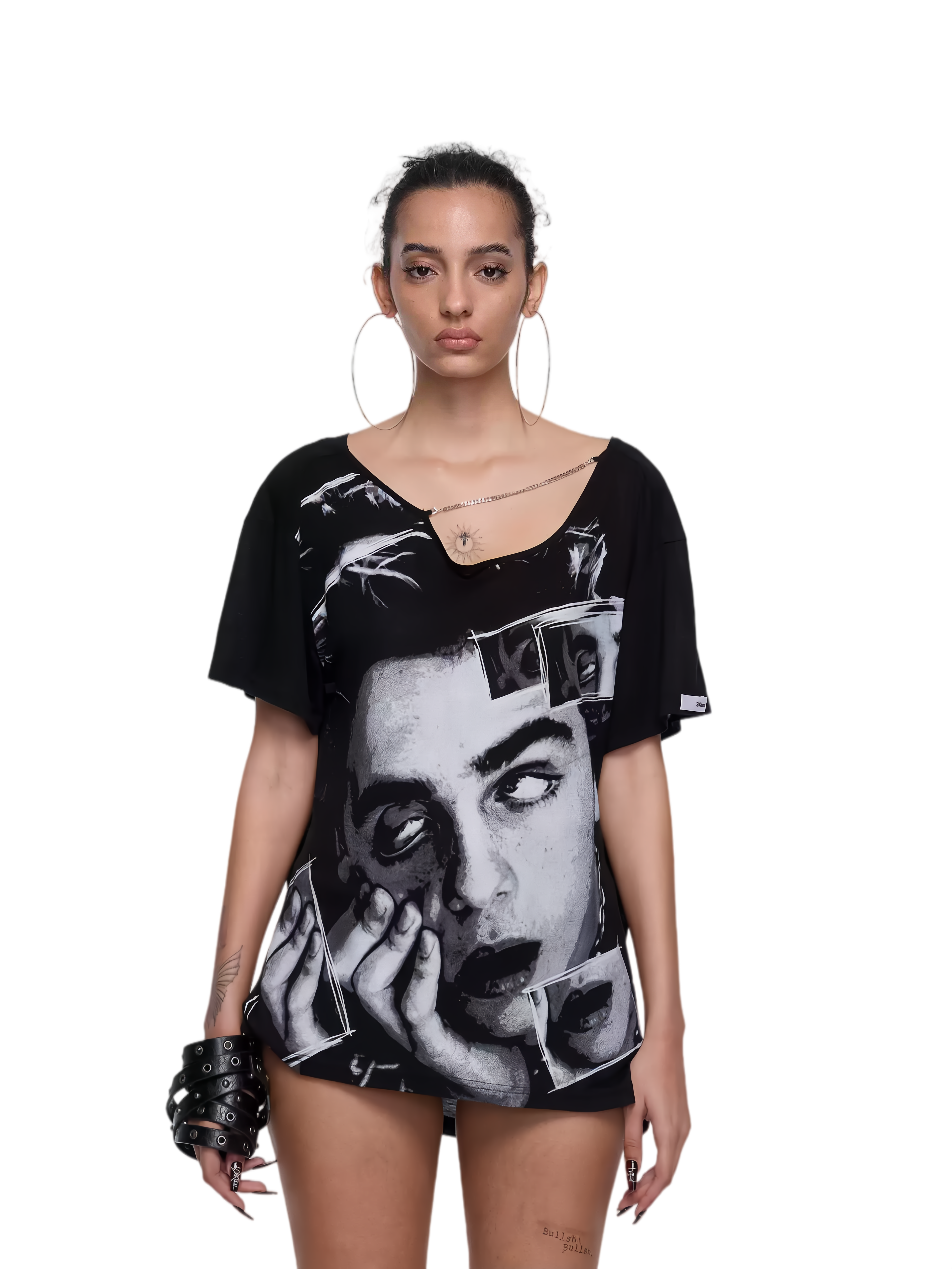 Blend Open-Back Chain Detail Loose T-Shirt