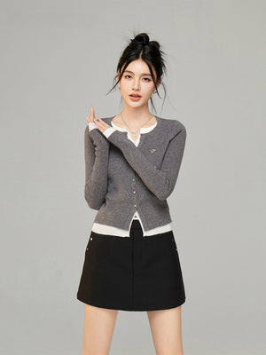 Gray / M