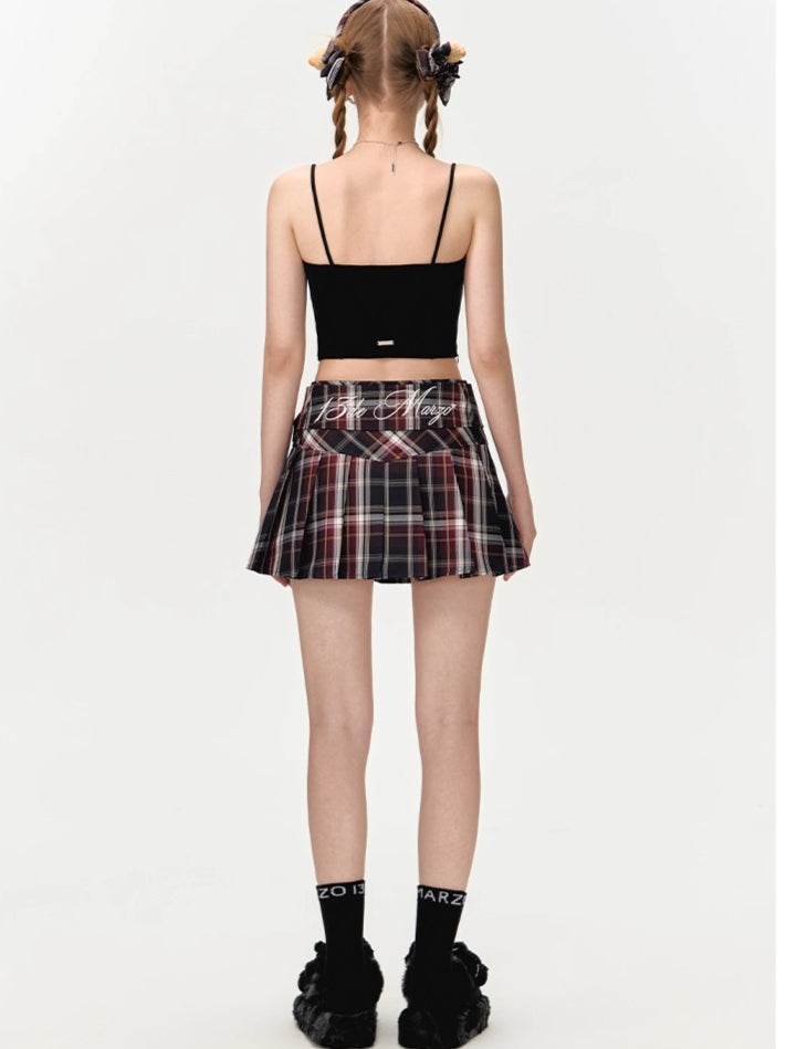 Essential Ribbed Knit Tank Veat